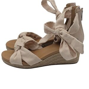 UGG Sandals Womens Size 9 Beige Espadrille Wedge Ankle Tie Back Zip Knotted Wrap